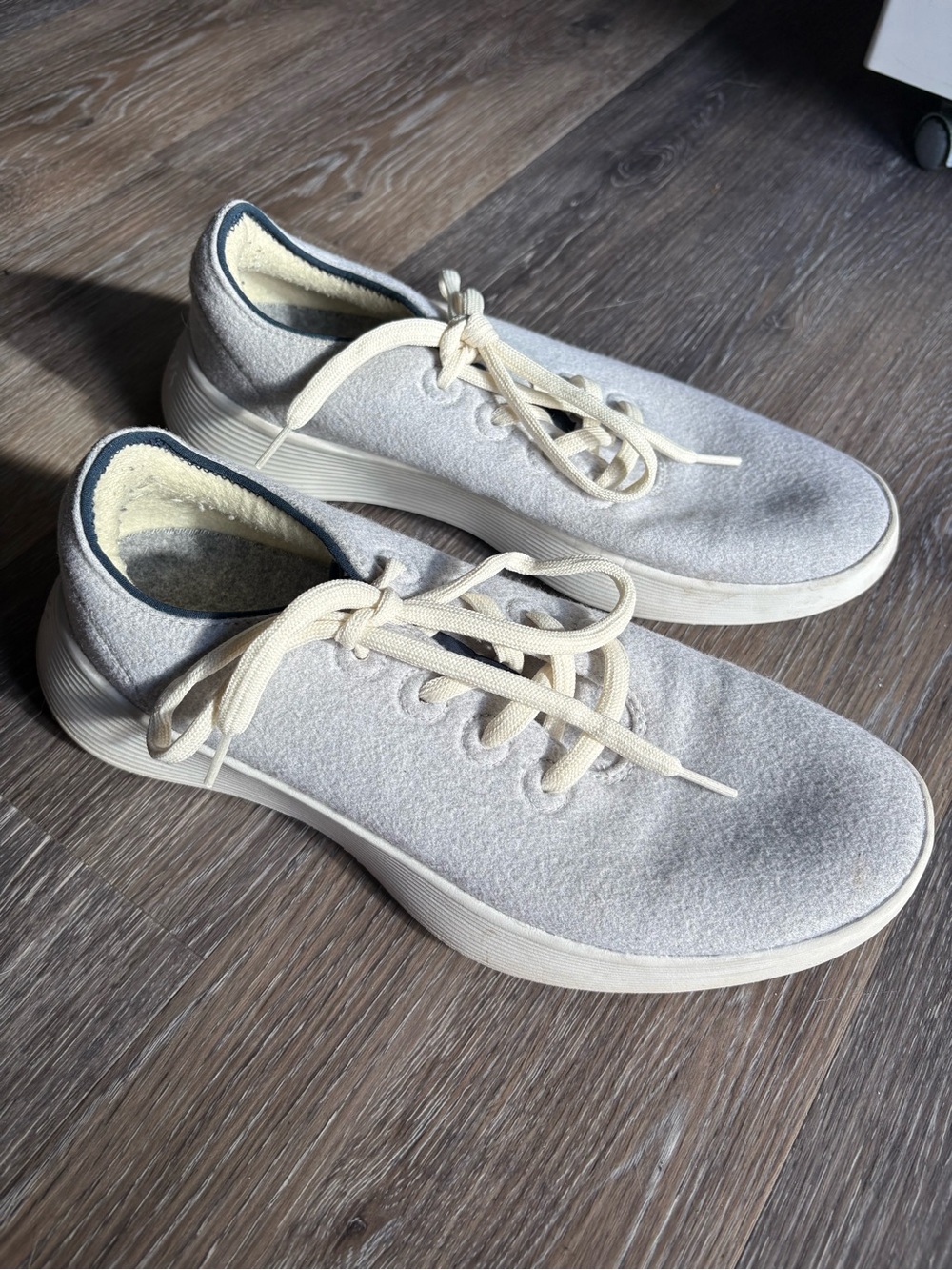 Allbirds Men’s Wool Runner Go Grey Lace-Up Sneakers Size US 11.5 Merino Wool